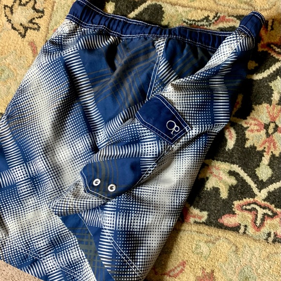 Ocean Pacific OP Sz L Swim board surf shorts - Picture 9 of 11